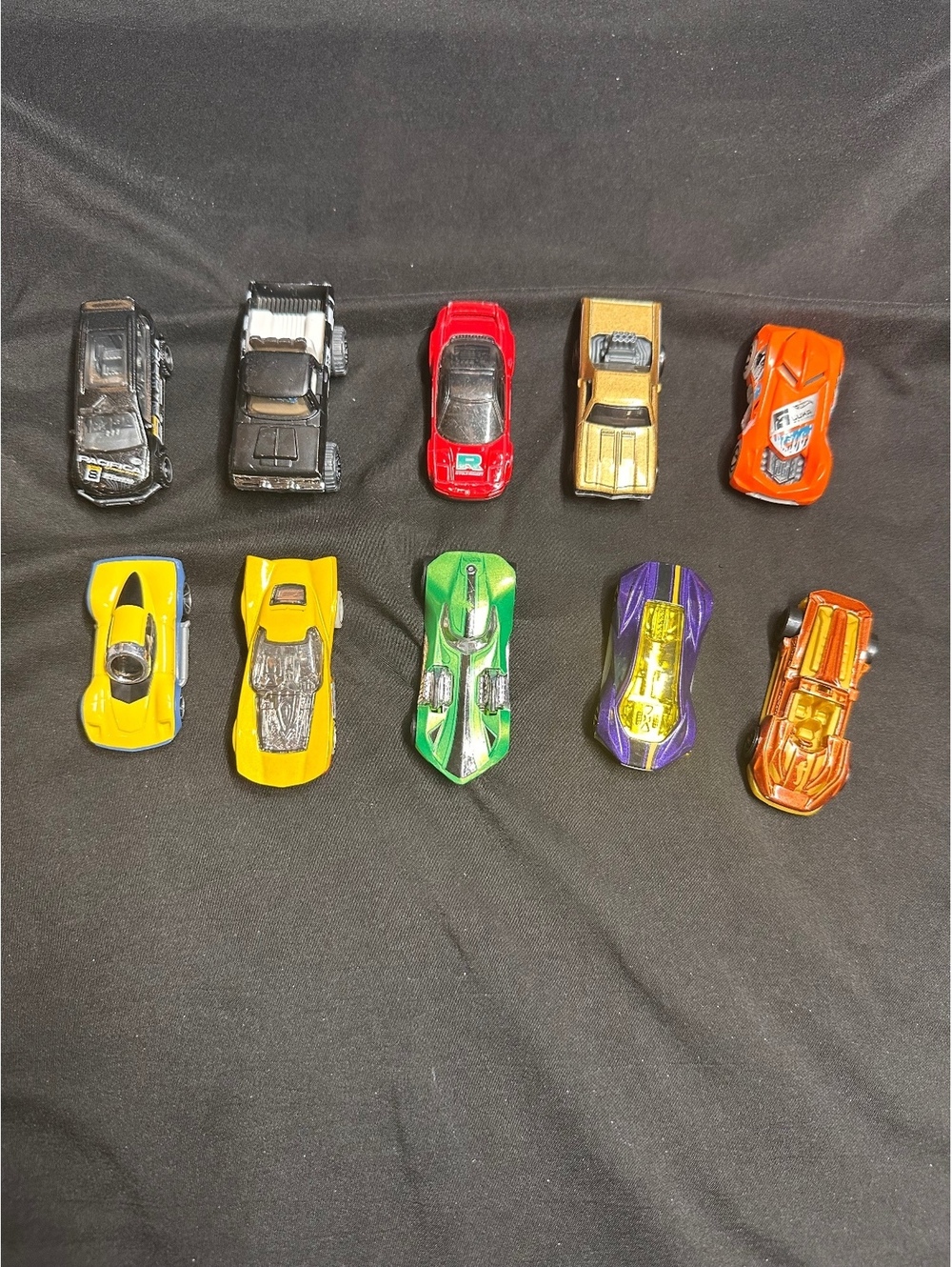Lot of 10 Hot Wheels Diecast Toy Cars lot9